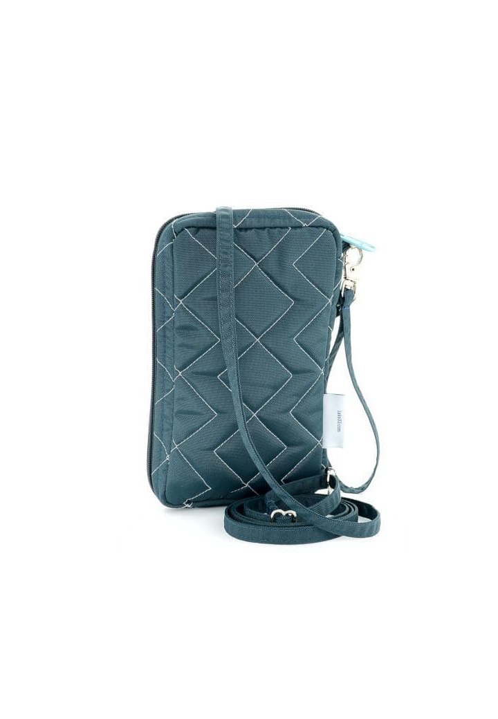 img_0_0_18 img_0_0_18